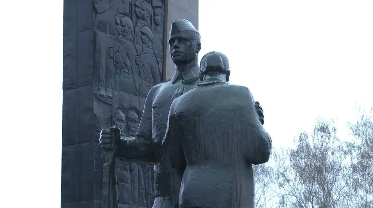 От героев былых времен