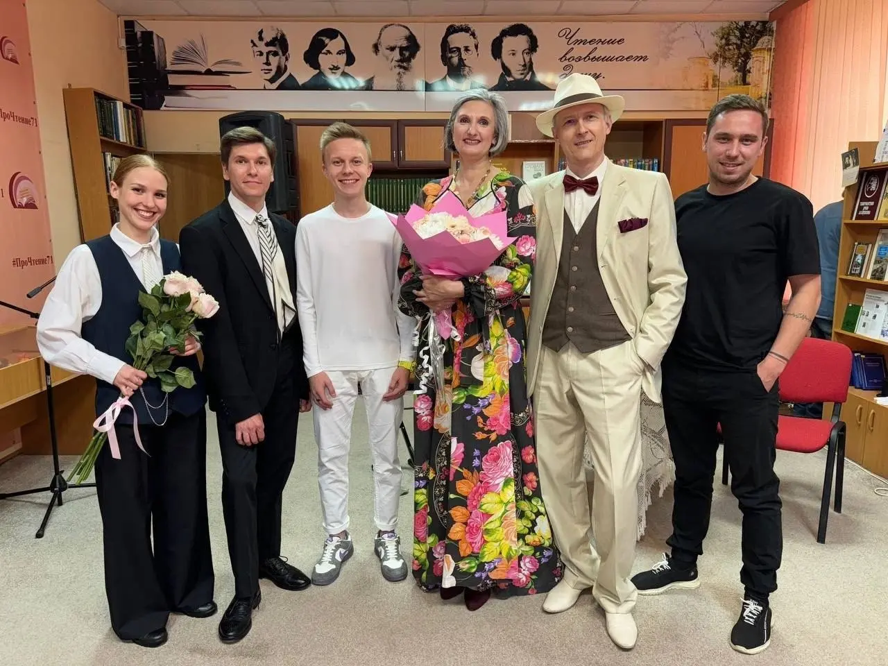 Потрясающая программа русских романсов и поэзии в центральной городской библиотеке