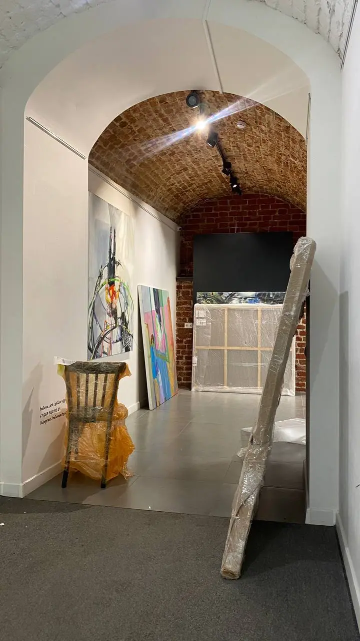 Выставка Вероники Федорцовой "Левитация"