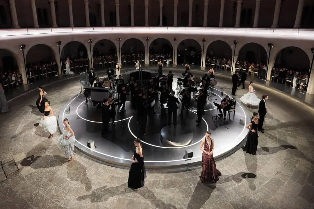 LOUIS VUITTON VIRTUOSITY