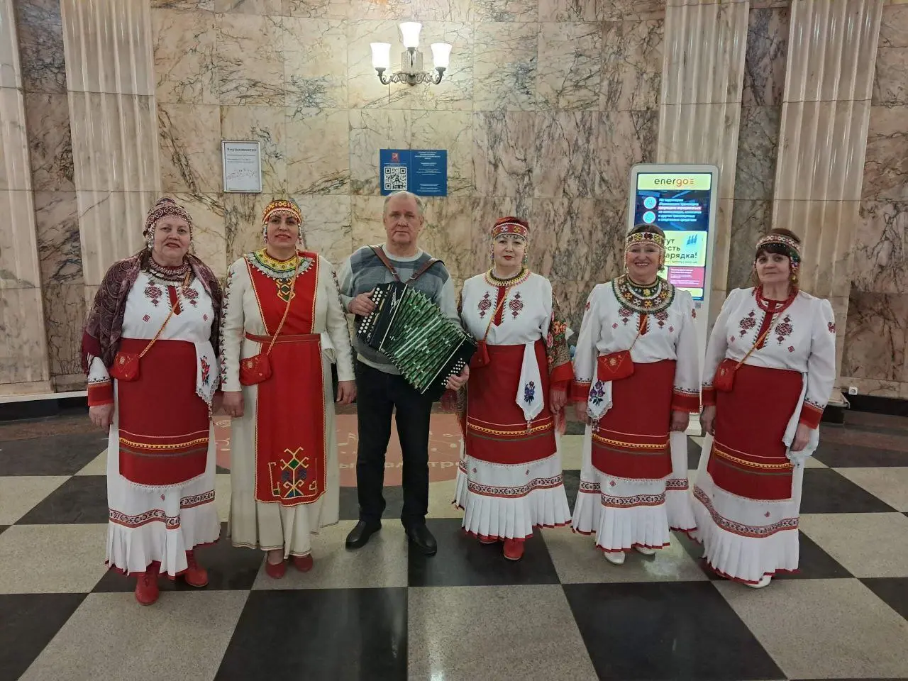 Ансамбль "Тавансемер" в парке Царицыно