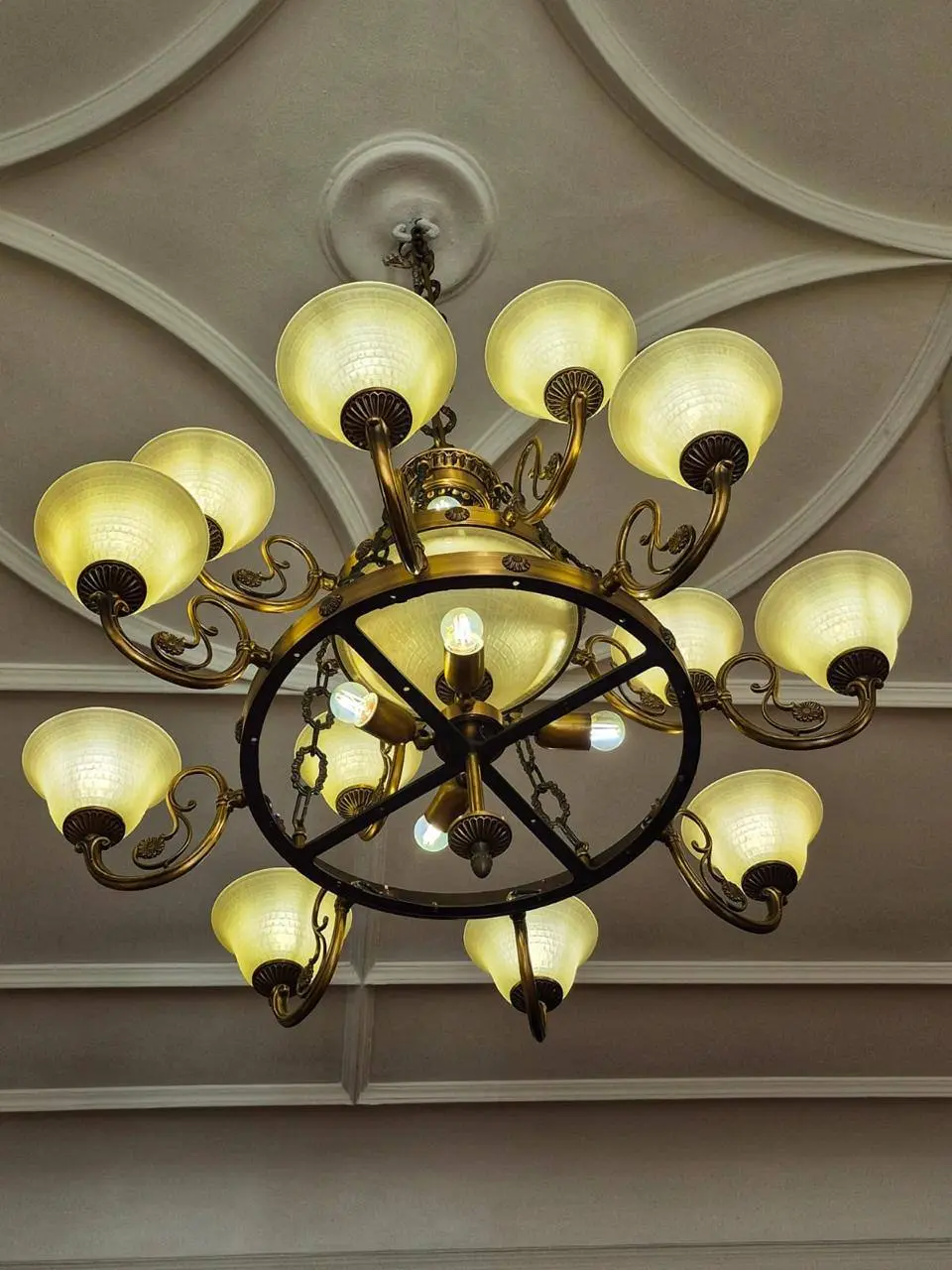 Уникальная экскурсия по территории фабрики "Товарищество Эйнем" (ныне "Красный Октябрь")