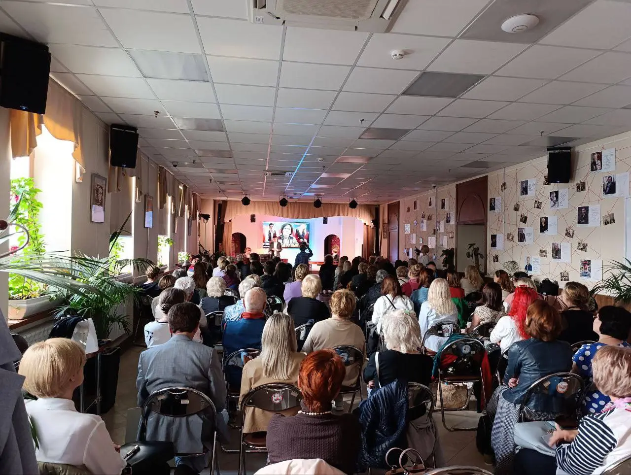 Магия театра «На набережной» — «Идеальный квадрат» Елены Рониной