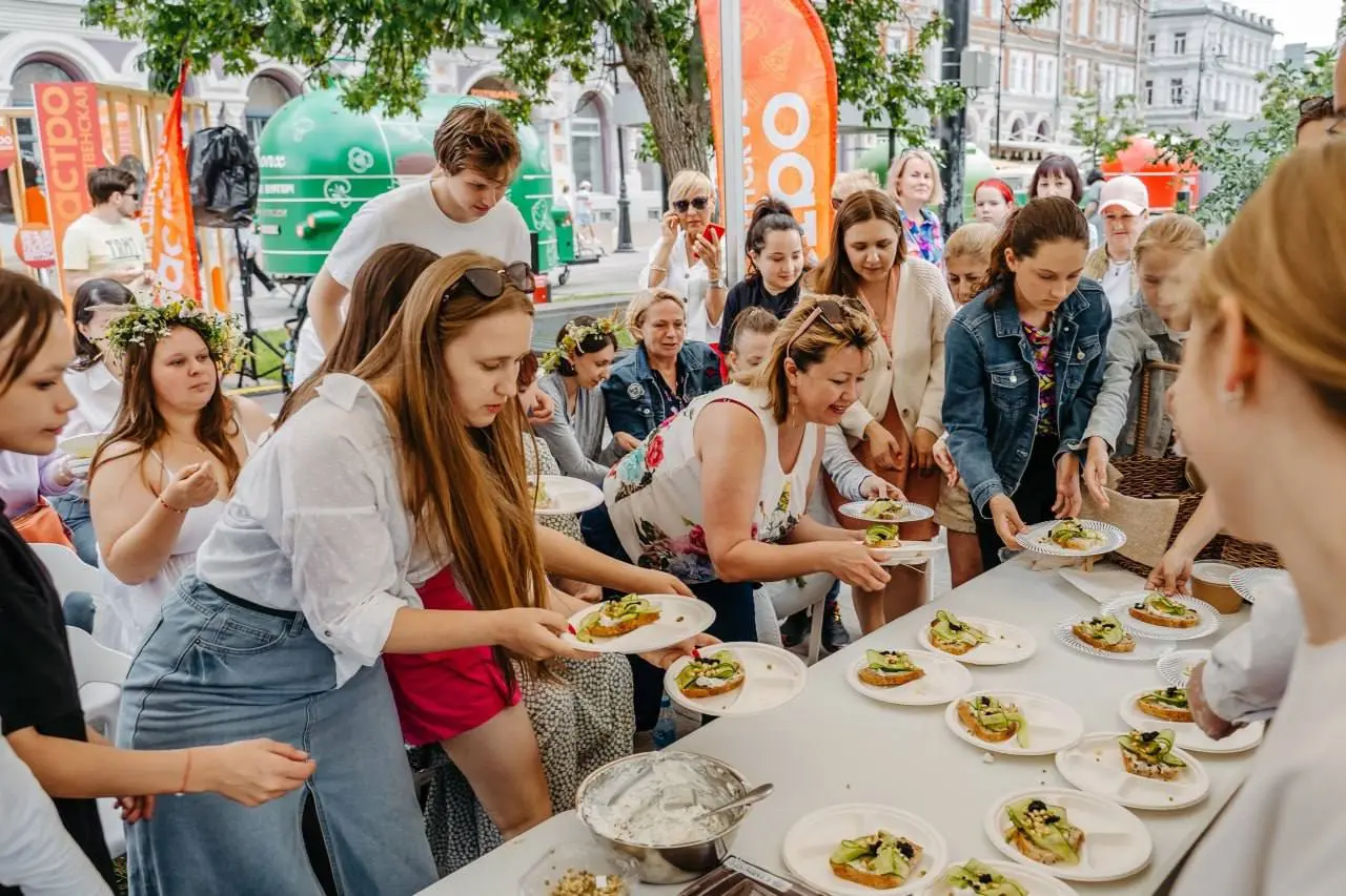 Расписание Гастро Рождественской на 21 июня