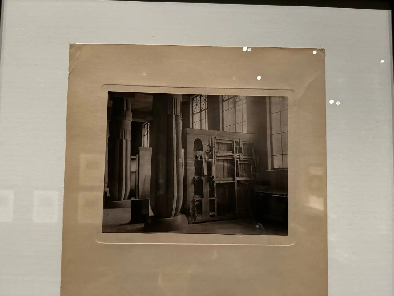 Выставка, посвященная подвигу сотрудников музея во время войны в Пушкинском музее