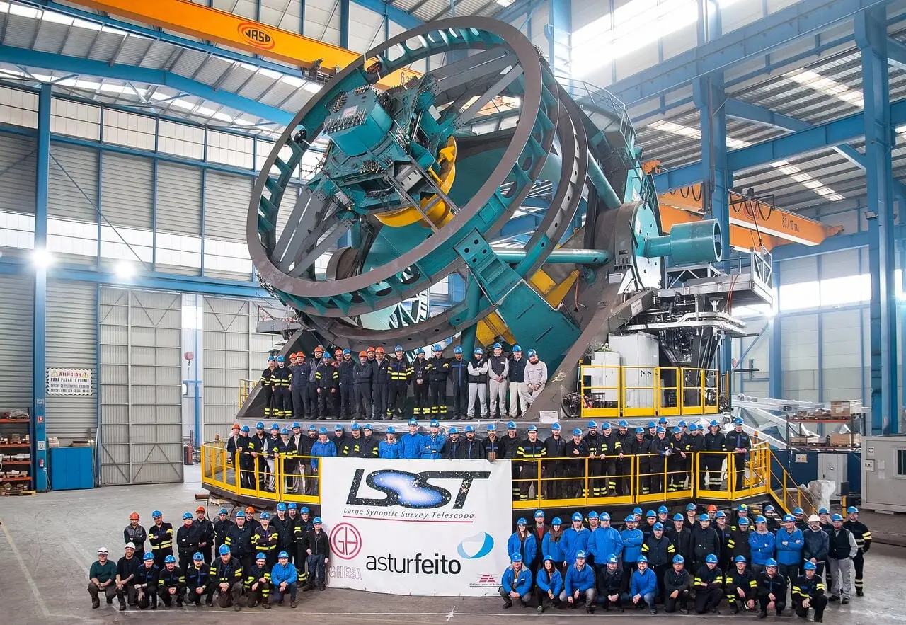 Обсерватория имени Веры Рубин представляет свои первые снимки