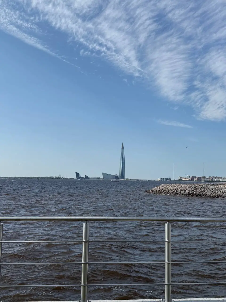 Памбouк Гранд Оупа́р на море-форест