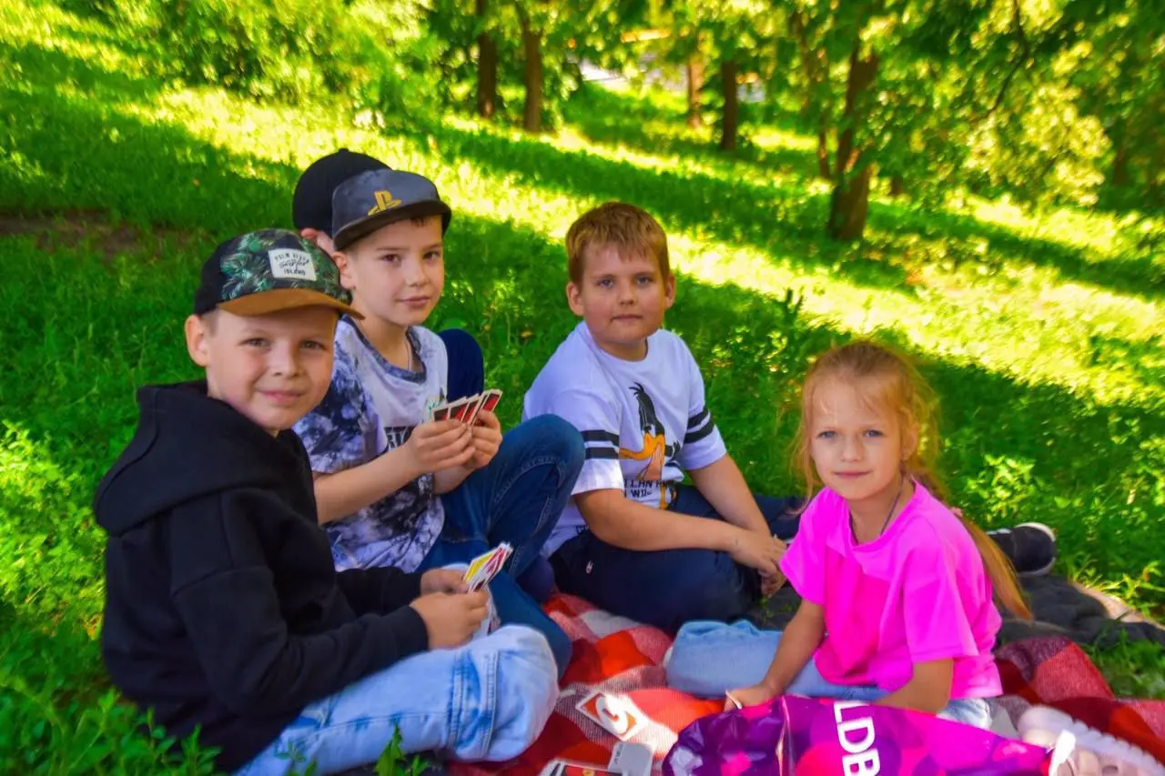 Лето в самом разгаре в городском клубе Smart City: летние программы для детей 7-10 лет, включая тематические смены "Стражи галактики" и "Мультяшки"