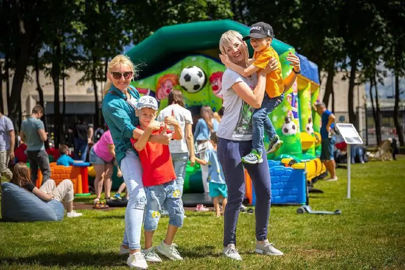 Женщины-цветы — сюрреалистическое признание Дали