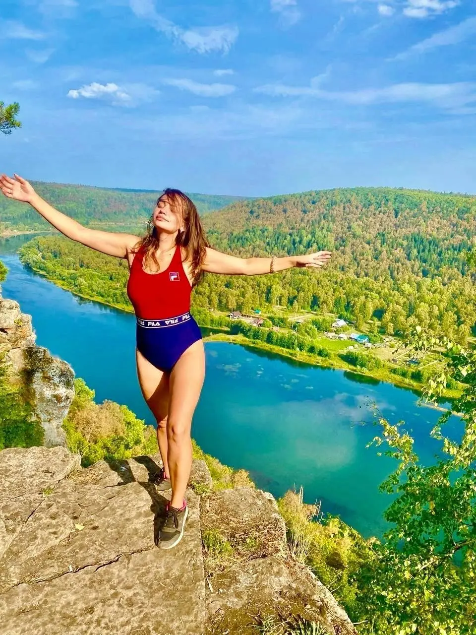 Катание на теплоходе по Павловке 28 июня