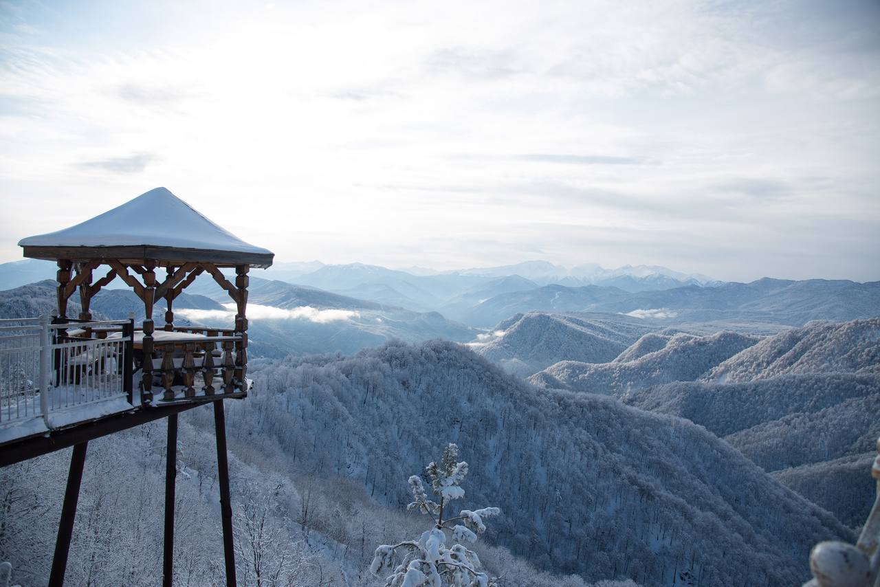 Открытие снежного сезона в Лаго-Наки