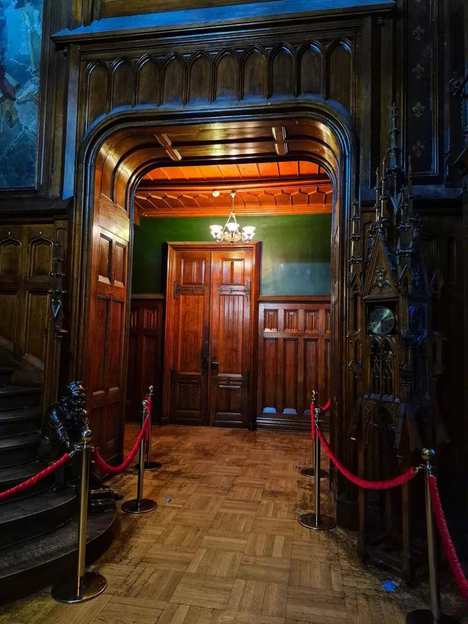 ВЕЛИКОЛЕПНЫЙ ОСОБНЯК МИЛЛИОНЕРА - КОЛЛЕКЦИОНЕР АЛЕКСЕЯ МОРОЗОВА