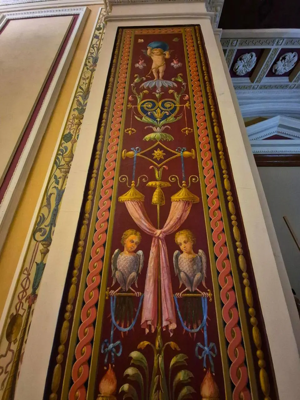 ВЕЛИКОЛЕПНЫЙ ОСОБНЯК МИЛЛИОНЕРА - КОЛЛЕКЦИОНЕР АЛЕКСЕЯ МОРОЗОВА