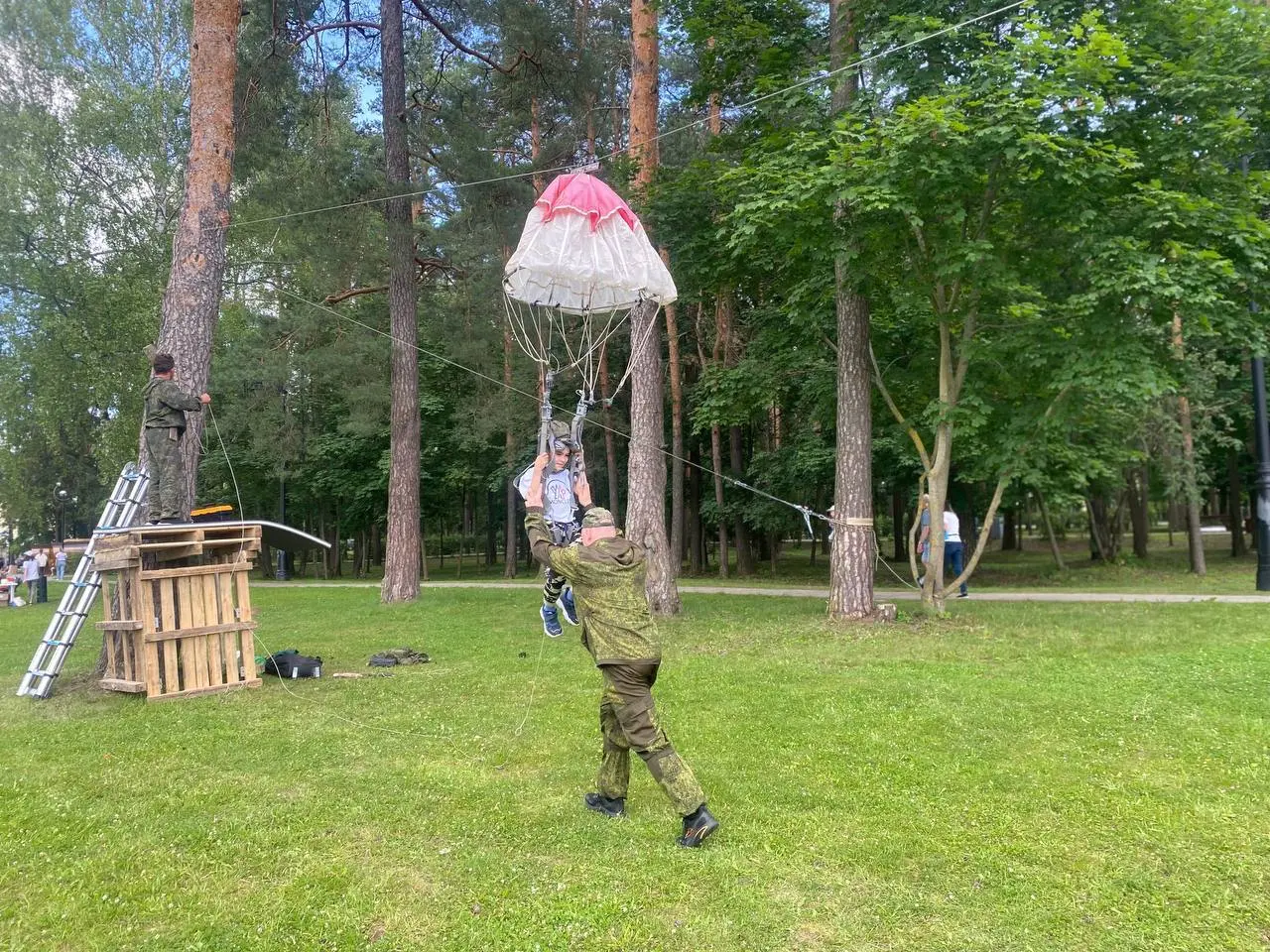 МОЛОДЕЖЬ. СПОРТ. ПАРК