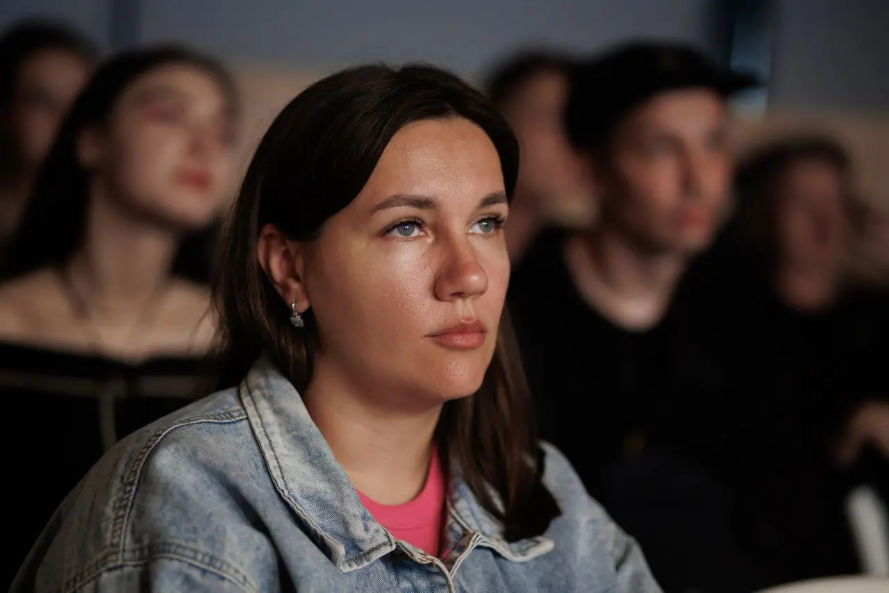 Шоукейс-фестиваль «Сияние» в «Доме молодых»