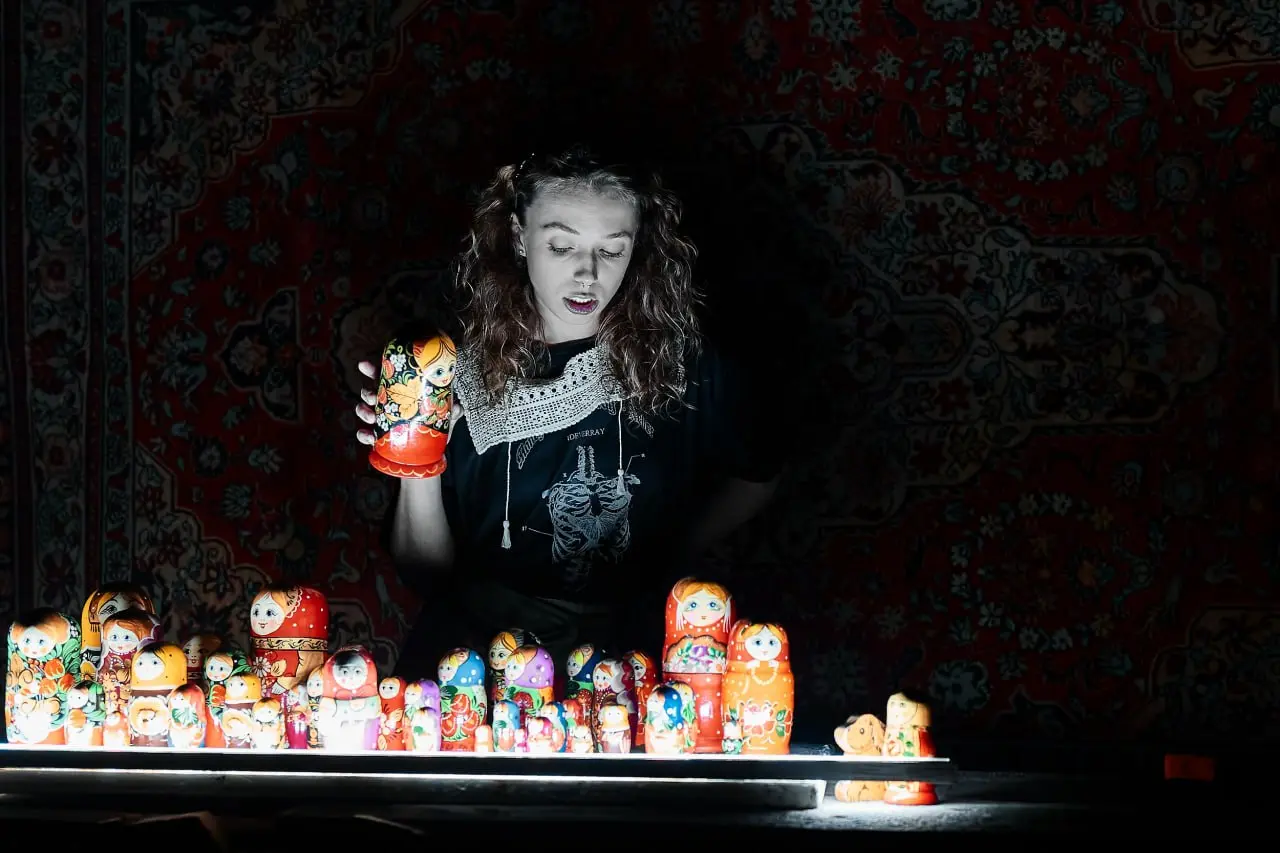 премьера сказочного хоррора «Машка и ТЭС»