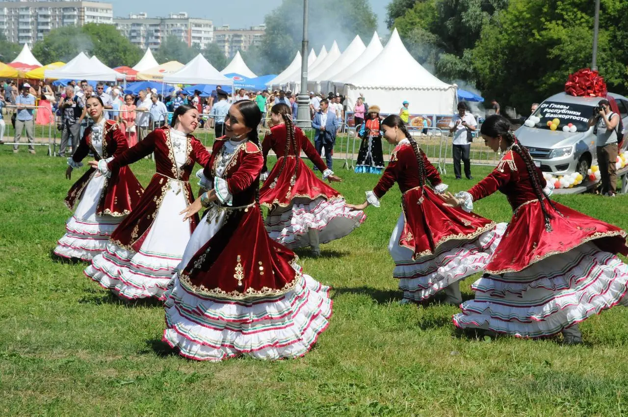 Масштабный праздник «Сабантуй» в Коломенском