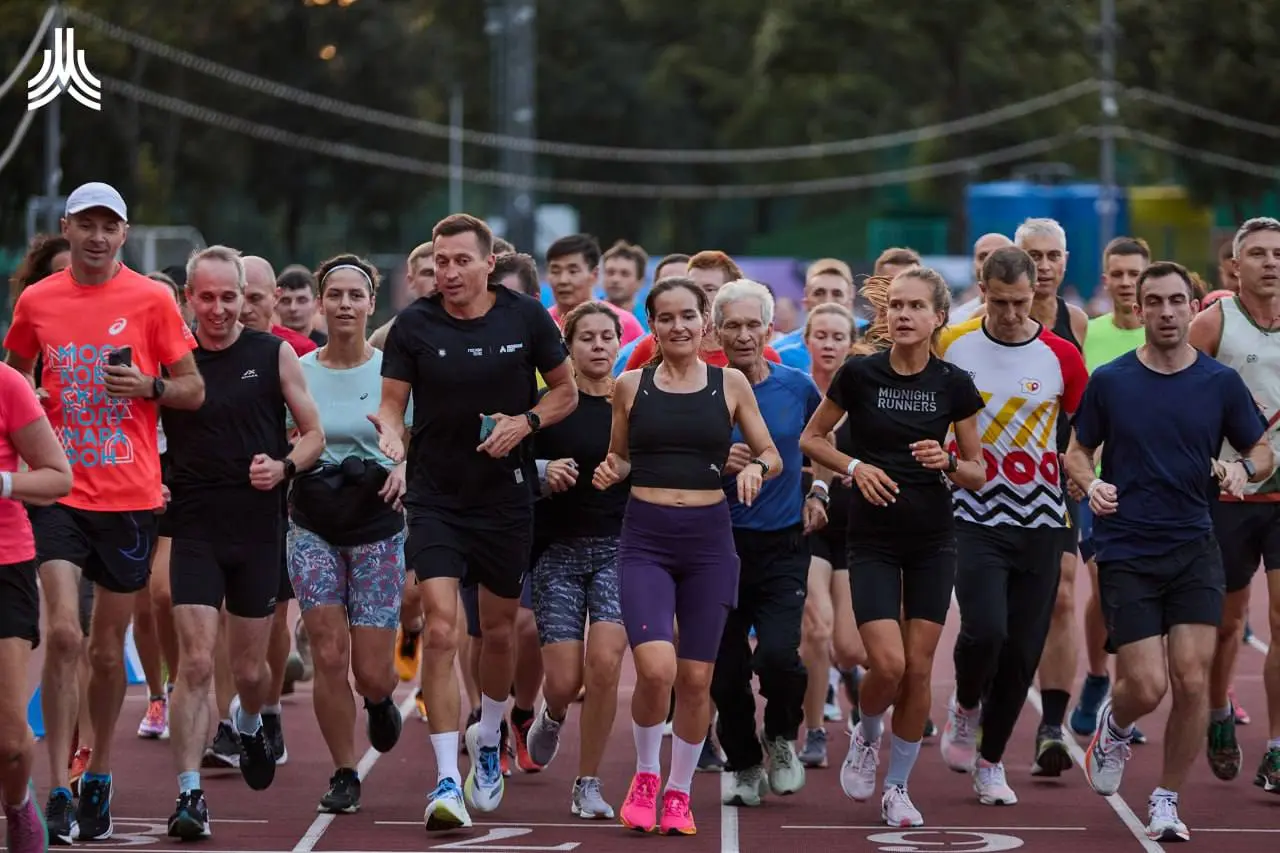 Открытие Бегового центра в «Лужниках»