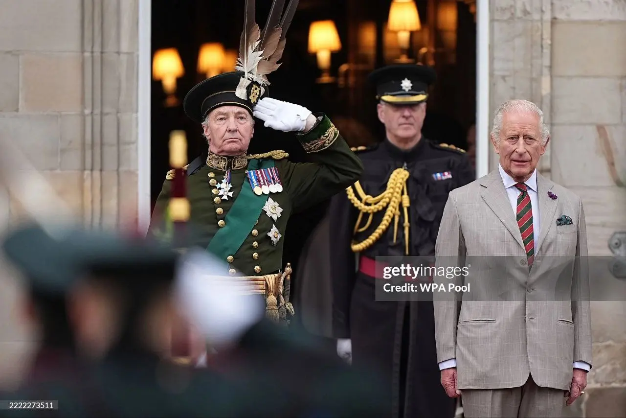 Holyrood Week в Эдинбурге