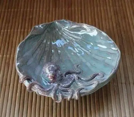 Окунуться в мир творчества и глины