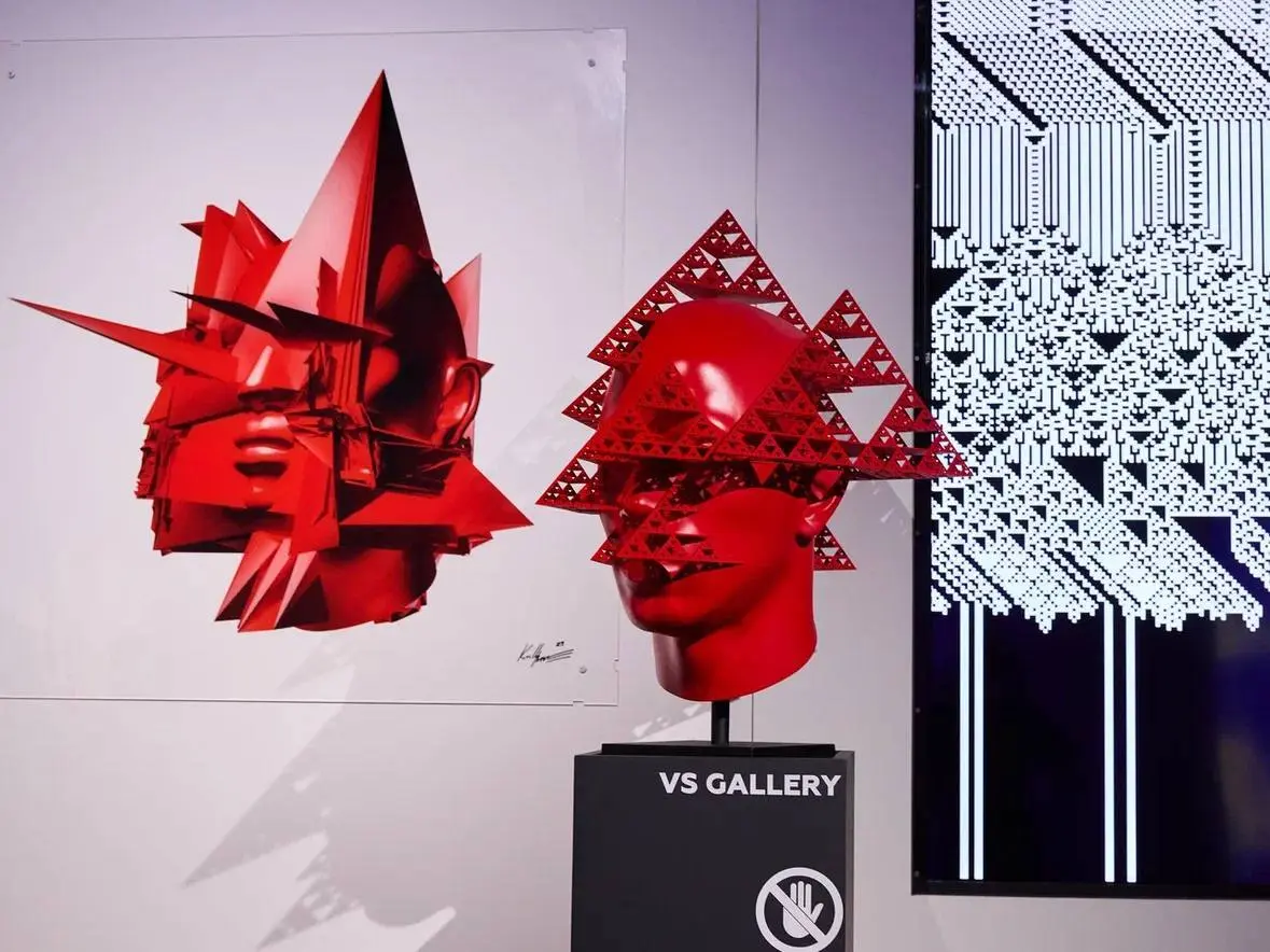 Выставка «YГОΛ» в VS Gallery