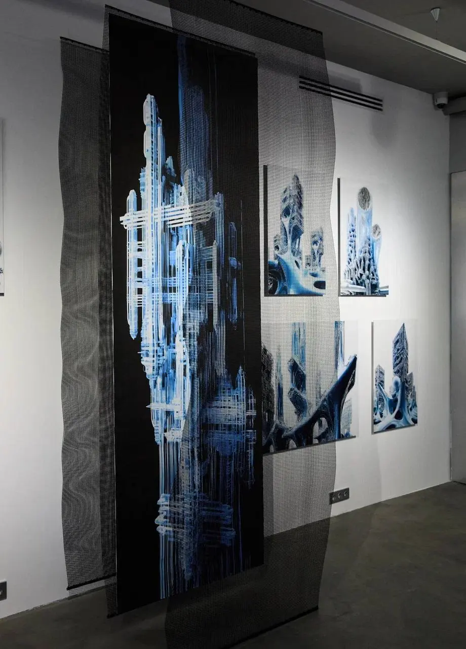 Выставка «YГОΛ» в VS Gallery