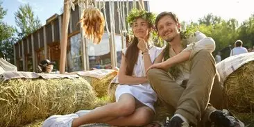 Театральные русалки на празднике Иванова Купала