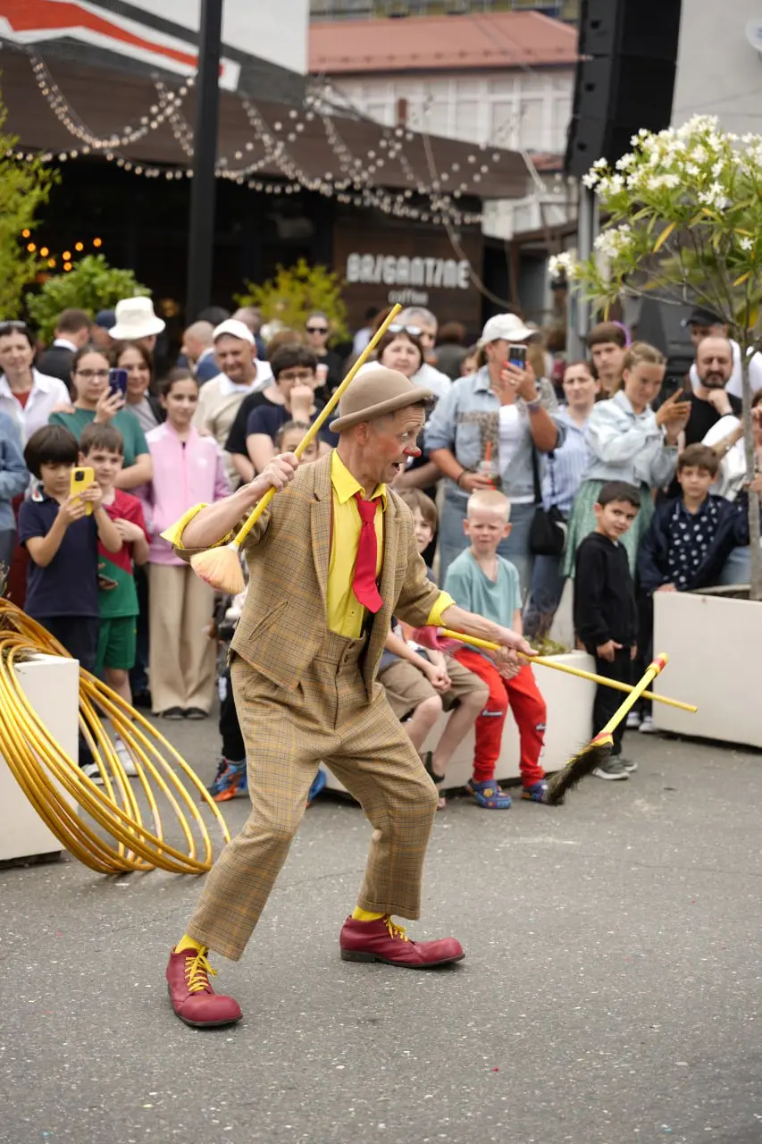 Созвездие смелых, засияло на дне города Сухума