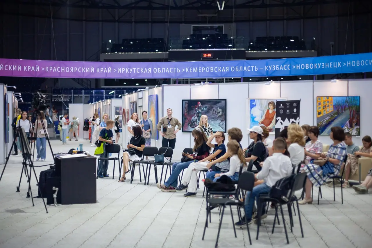 Демонстрационные мастер-классы по каллиграфии и живописи в "Титовой Арене" 23 июля