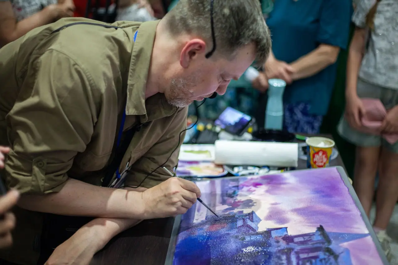 Демонстрационные мастер-классы по каллиграфии и живописи в "Титовой Арене" 23 июля