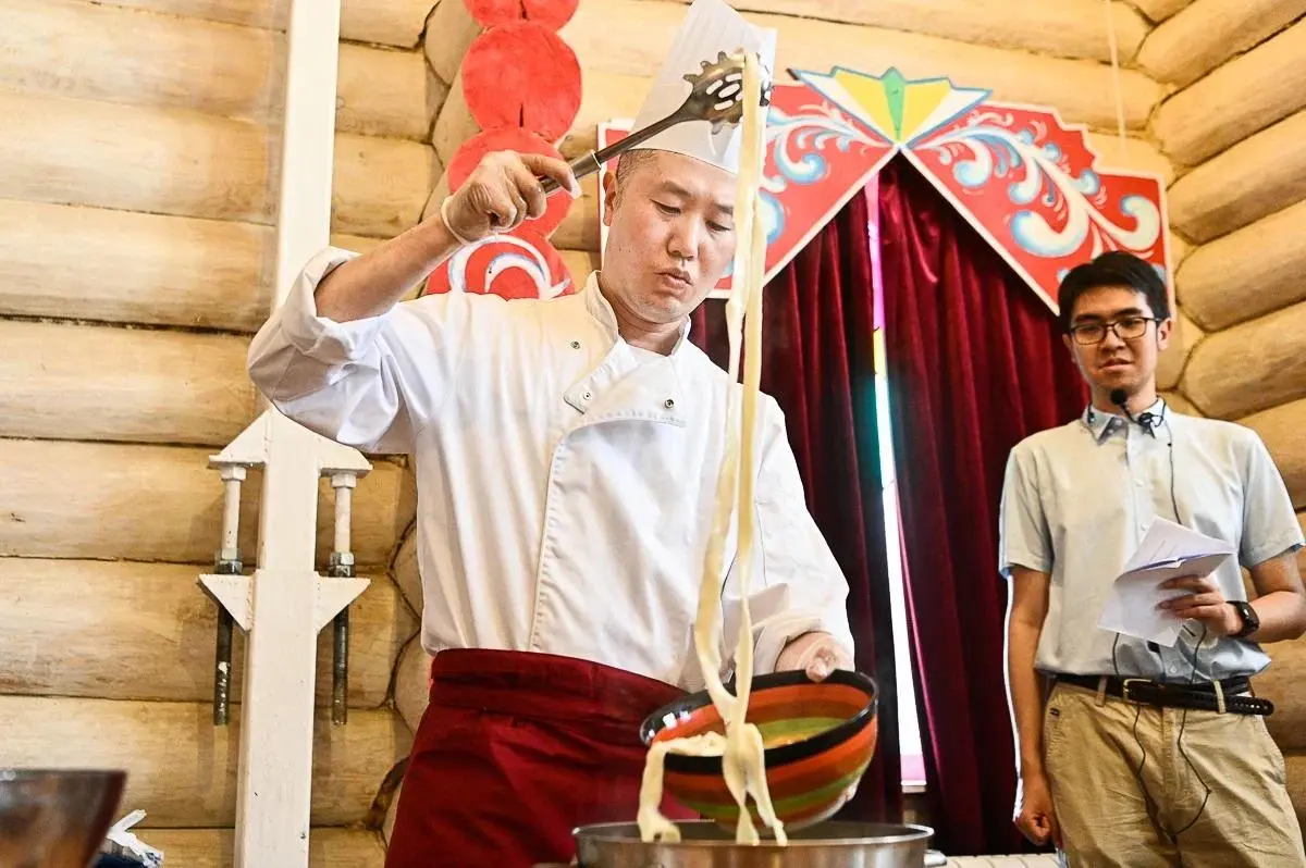 Фестиваль китайской кухни в Парке Сказов в Арамиле