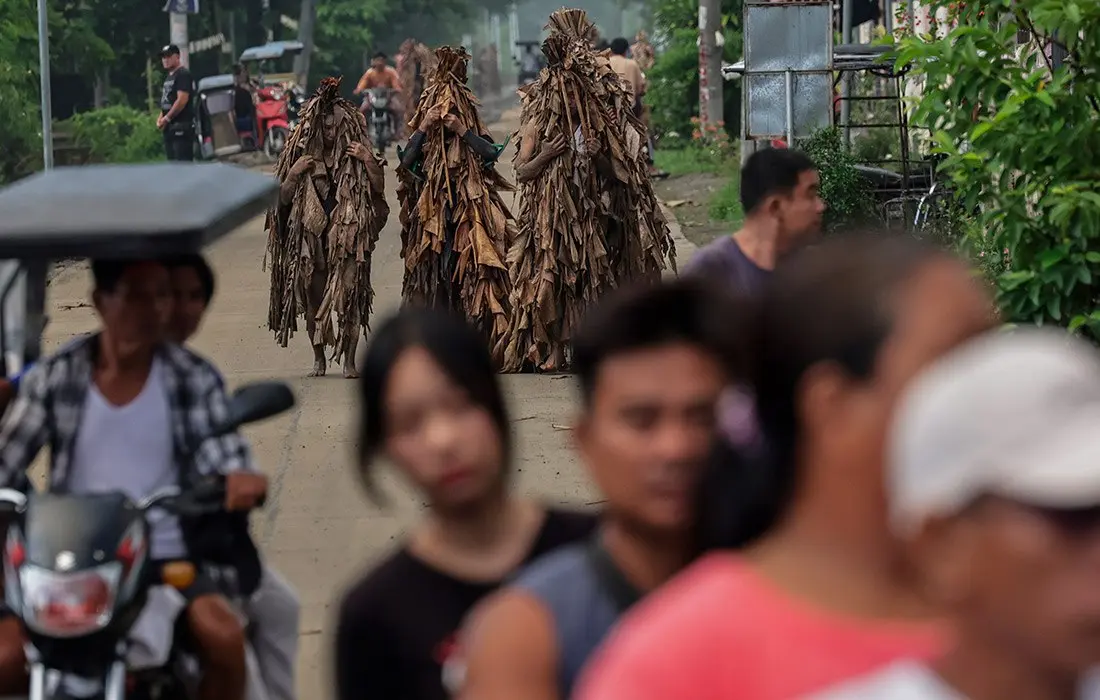 Шествие в честь дня Святого Иоана Крестителя на фестивале «Таонг Путик»