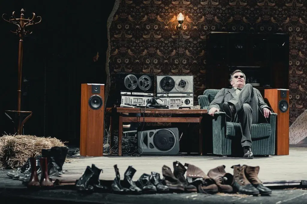 Спектакль «Собачье сердце» по повести Михаила Булгакова в кинотеатрах