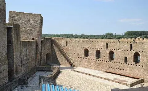 экскурсия по Дунаю: Голубацкая и Смедеревская крепости, Джердап, речная прогулка