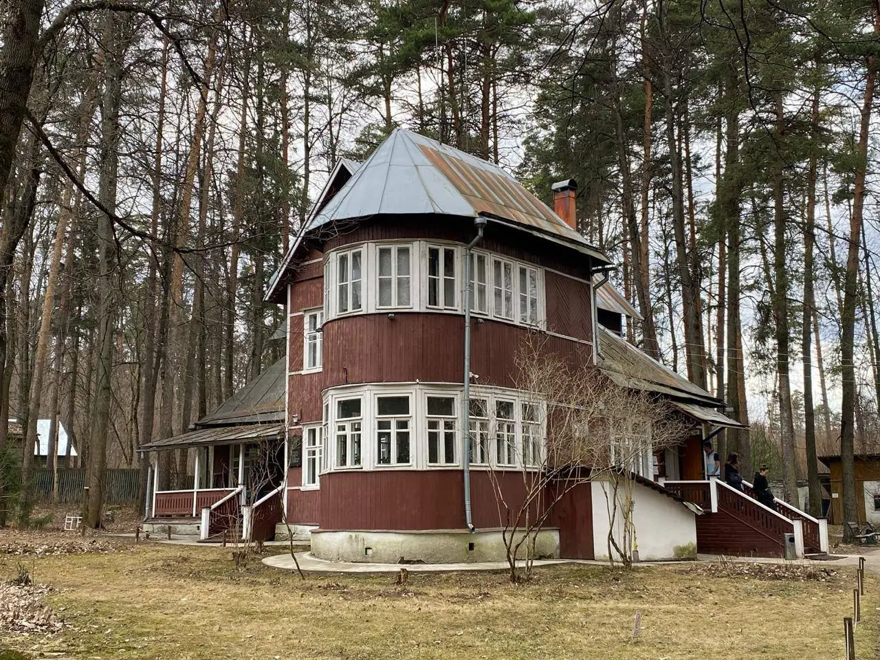 Экскурсия по Переделкино: литература, история и легенды