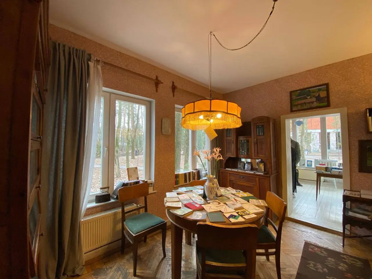 Экскурсия по Переделкино: литература, история и легенды