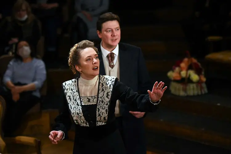 БЕЗ ВИНЫ ВИНОВАТЫЕ