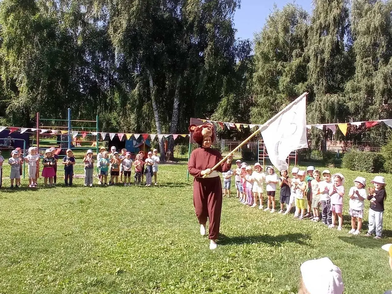 Малые летние "Олимпийские игры" в детском саду "Рябинка"