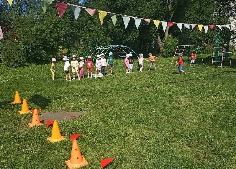 Малые летние "Олимпийские игры" в детском саду "Рябинка"