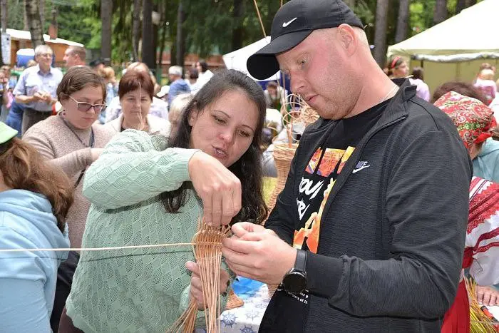 Фестиваль лозоплетения «Ива-дивная» в Кировской области