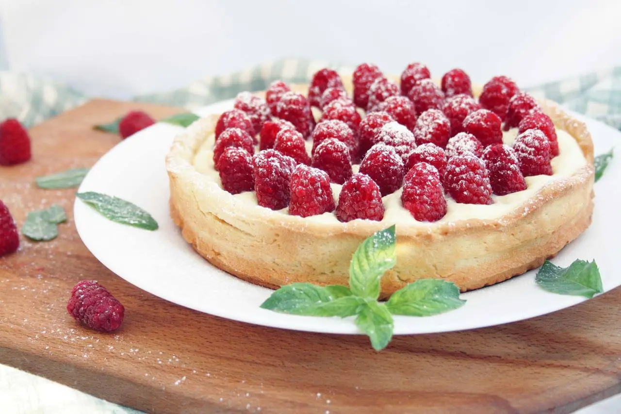 День юридической службы Министерства внутренних дел РФ и День пирожков с малиновым вареньем