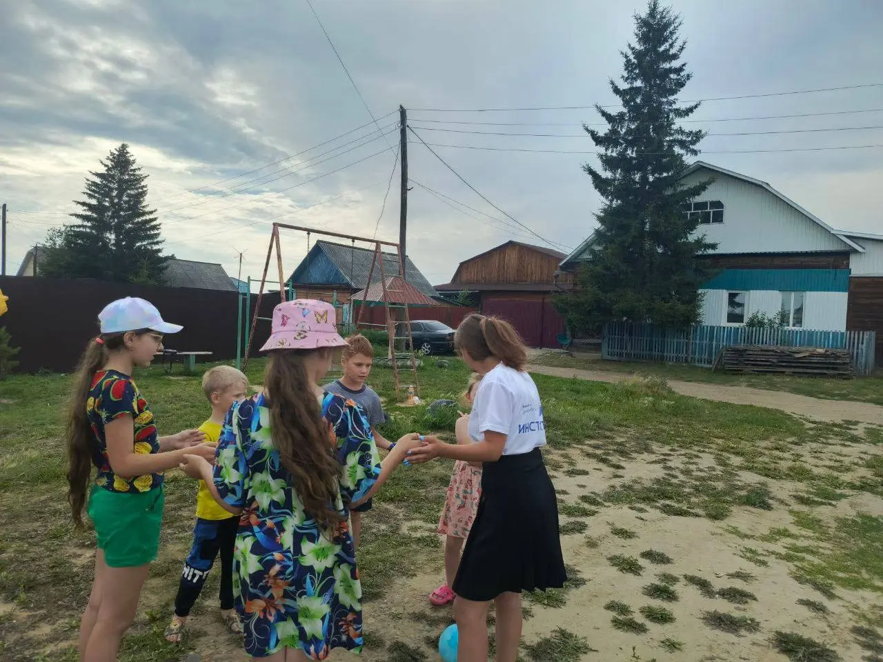 Выходи играть во двор, Зима!