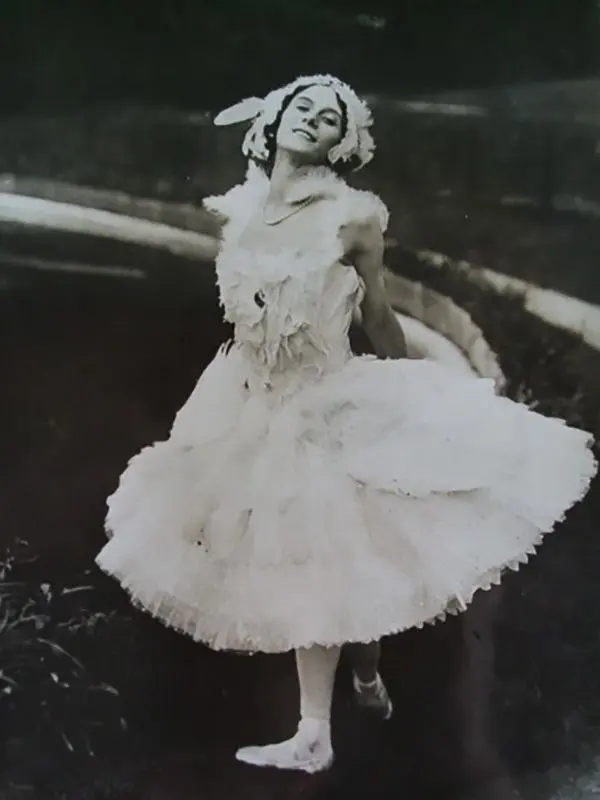 Летние гастроли Анны Павловой — легенды мирового балета