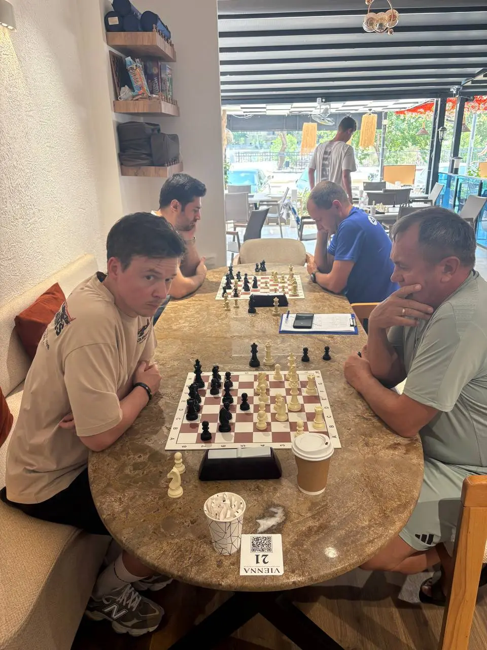 Шахматный праздник в Vienna-кафе