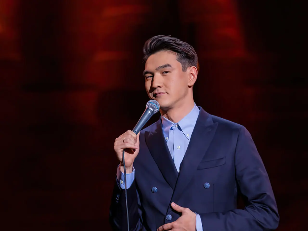 Идём на стендап от комиков с ТНТ в центре Москвы бесплатно