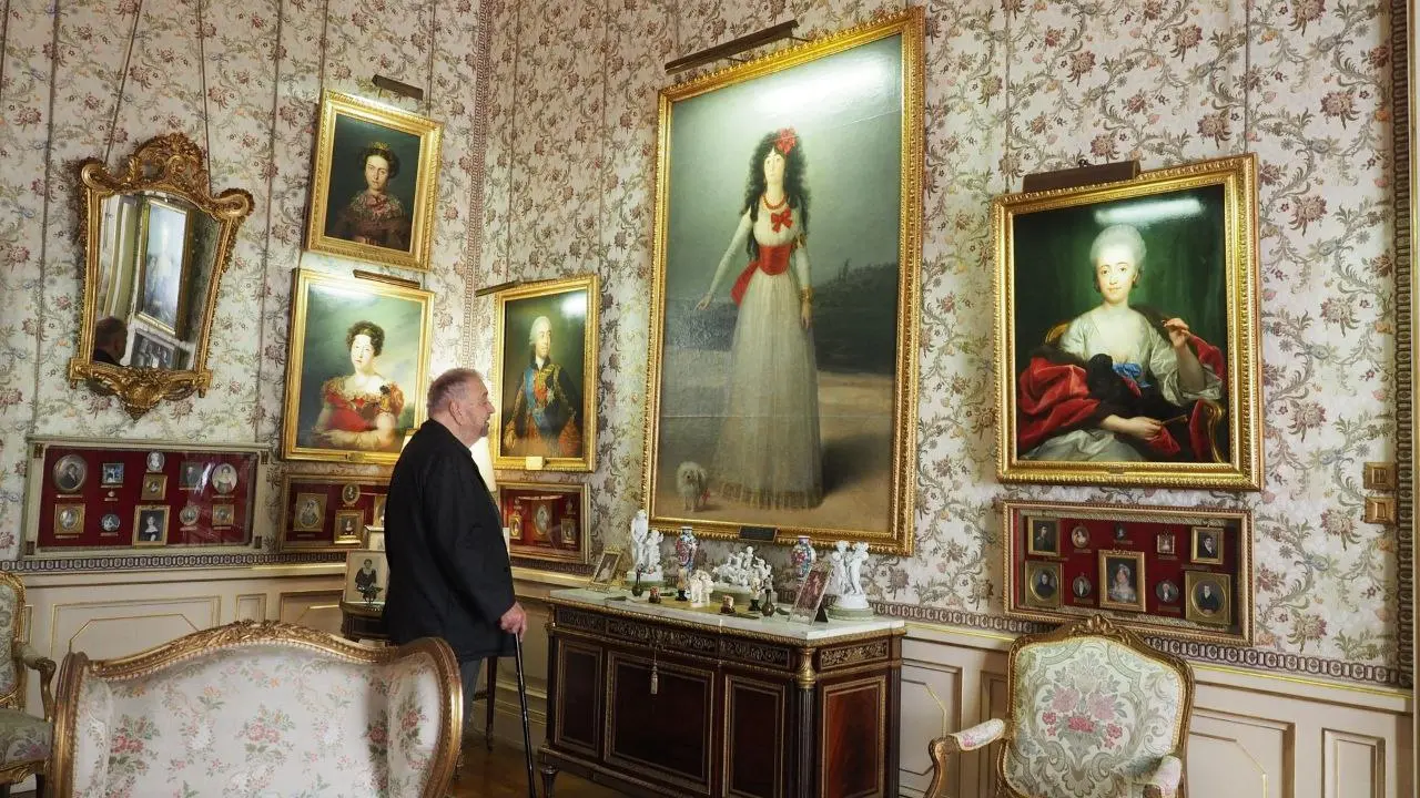 Показ спектакля 'Сон в летнюю ночь' 22 июля, балета и оперы 25-26 июля, показ 'Риголетто' 26 июля, 'Аиды' 27 июля