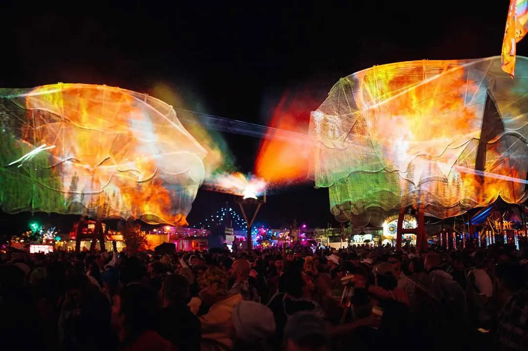 Glasto Fest in England with Thiss Studio