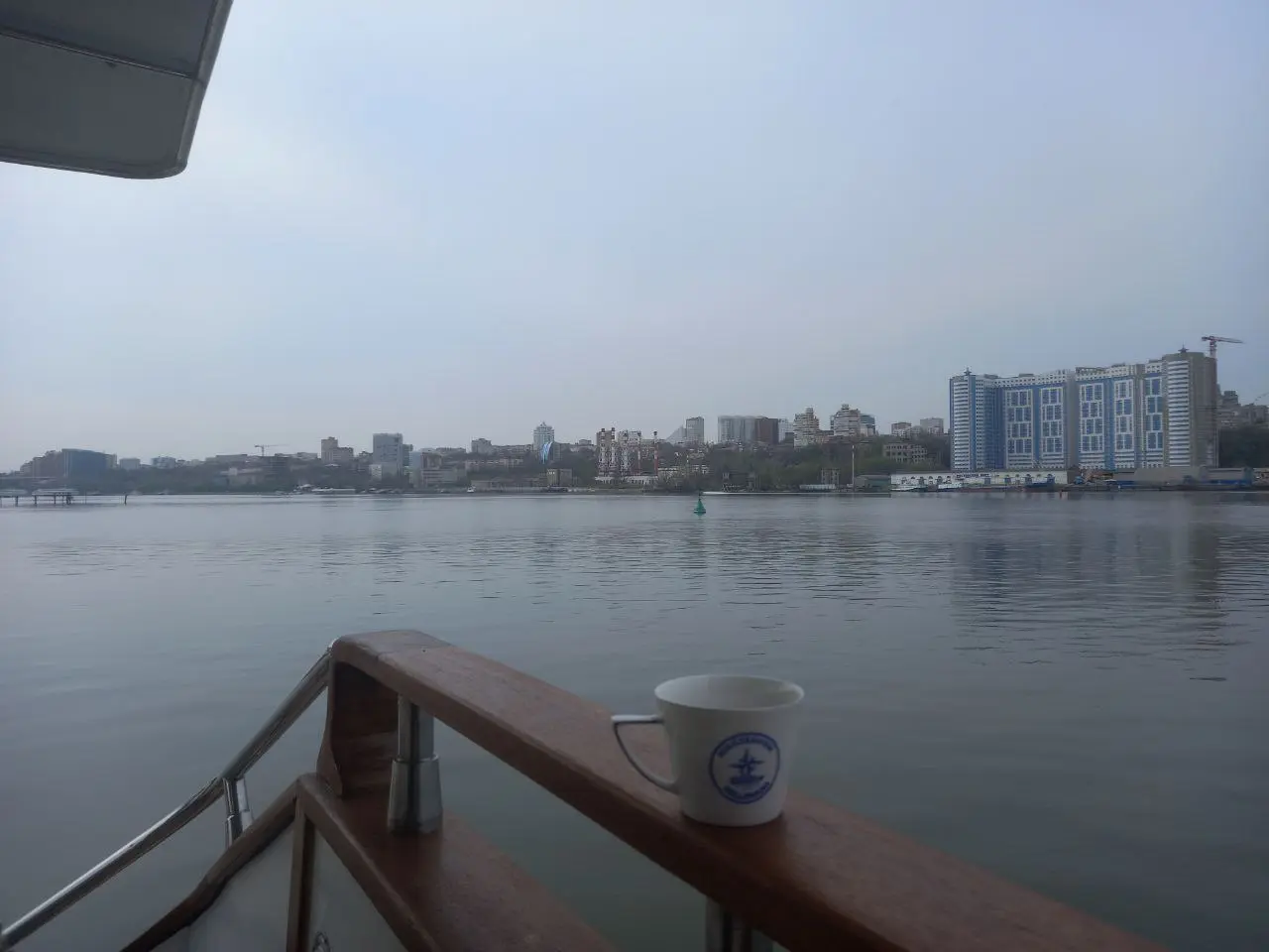 Доброе утро! На яхте последние приготовления и в путь!