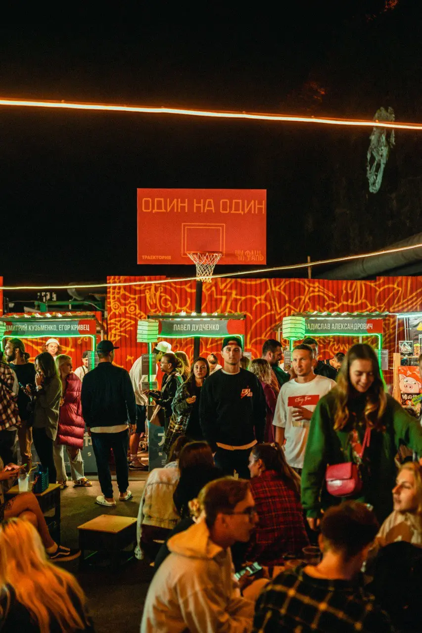 Праздник азиатской культуры и еды — Asian Night Market