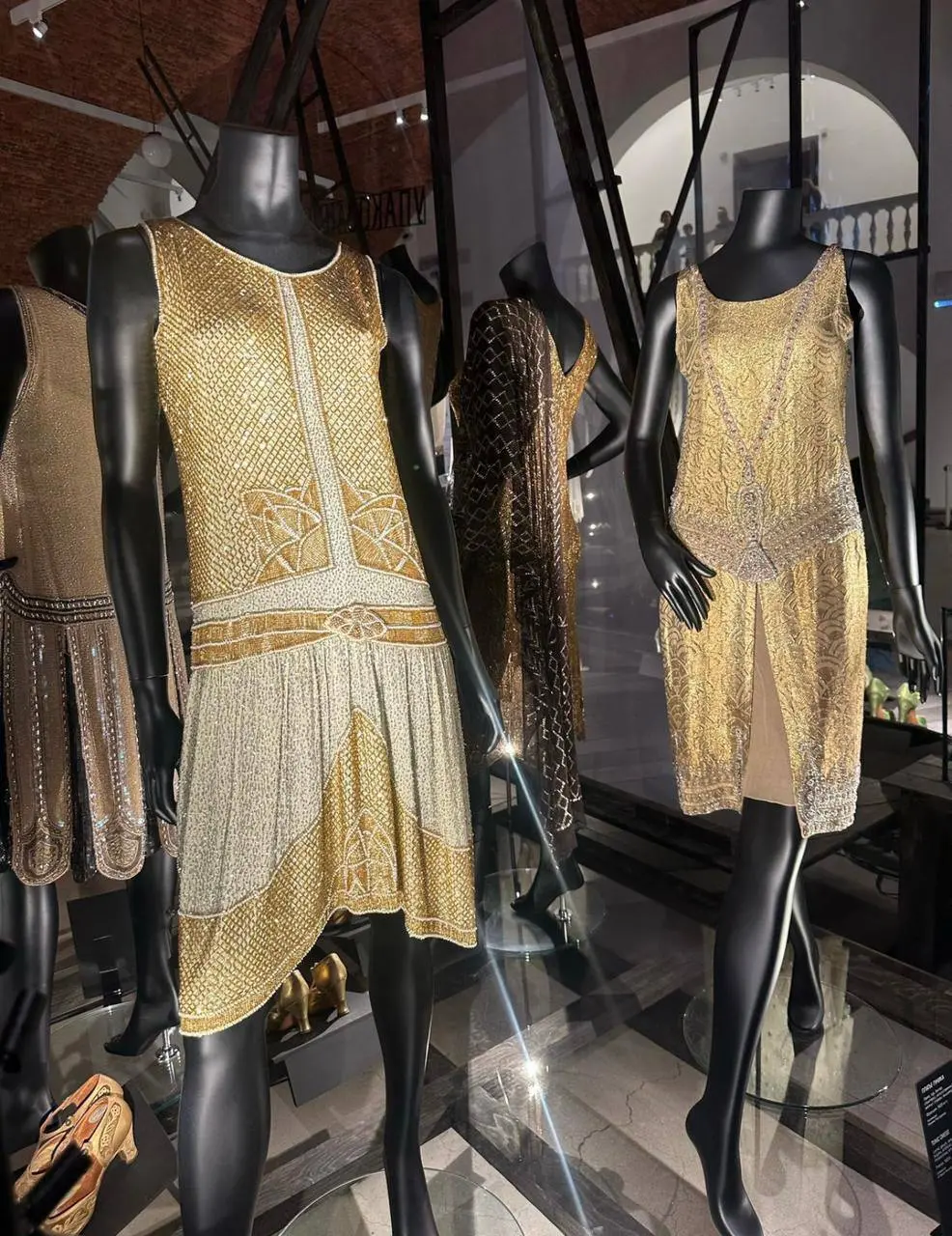 Мода ар-деко из собрания Государственного Эрмитажа и коллекции Назима Мустафаева